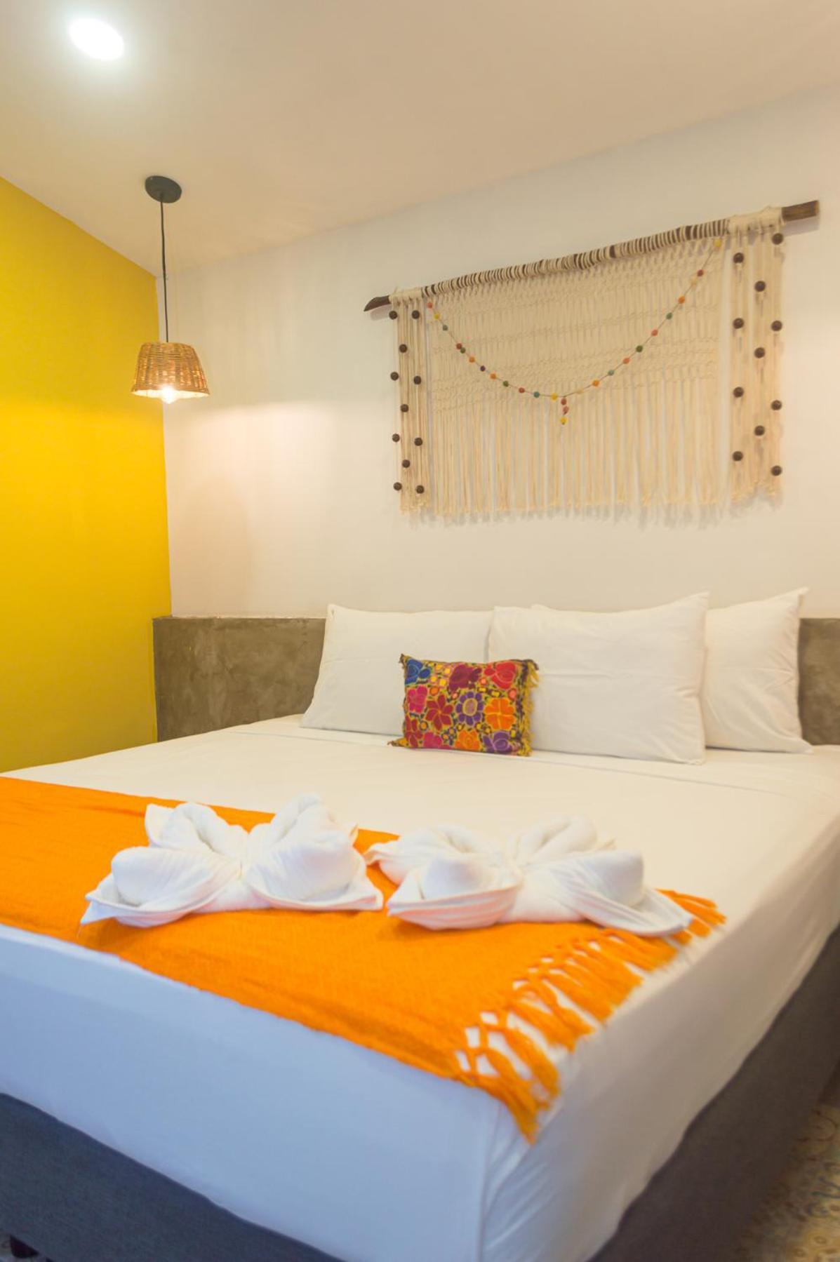 Hotel Boutique Casa Xaan バリャドリッド エクステリア 写真